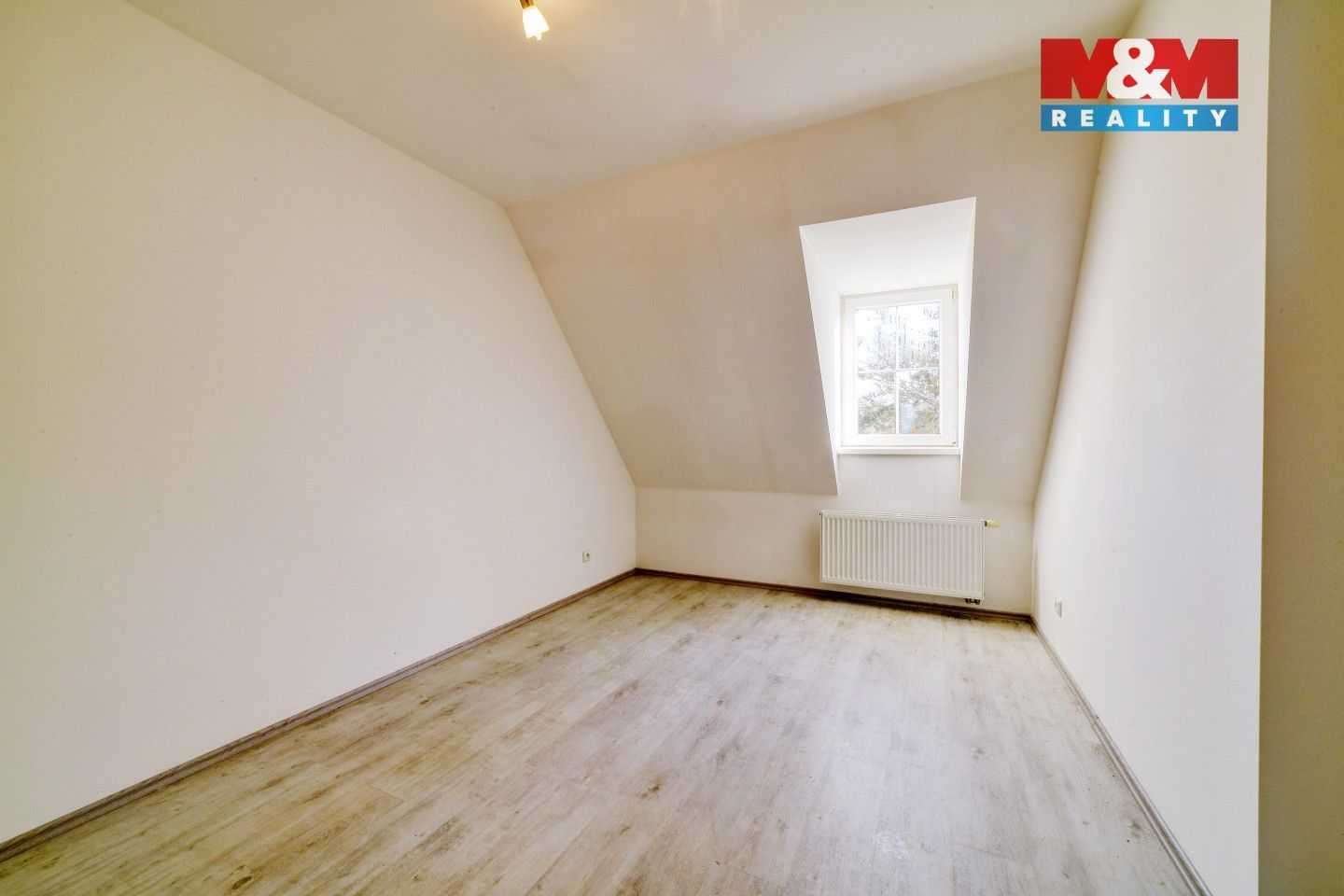 Prodej komerčního prostoru 1870 m² - foto 21