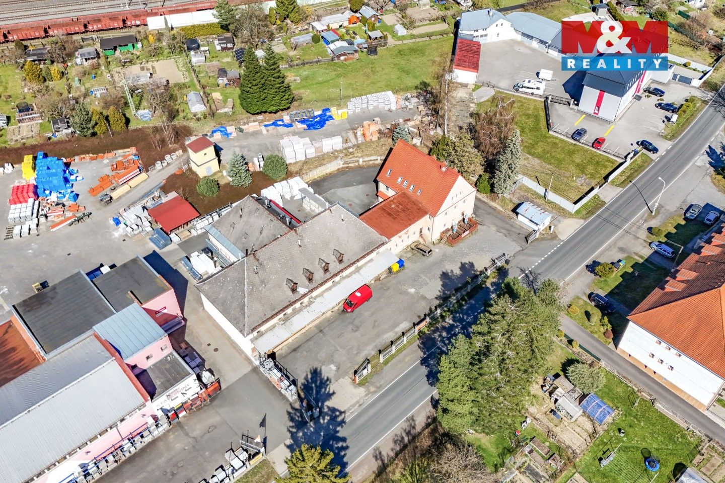 Prodej komerčního prostoru 1870 m² - foto 18