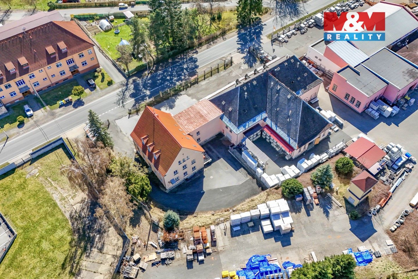 Prodej komerčního prostoru 1870 m² - foto 31
