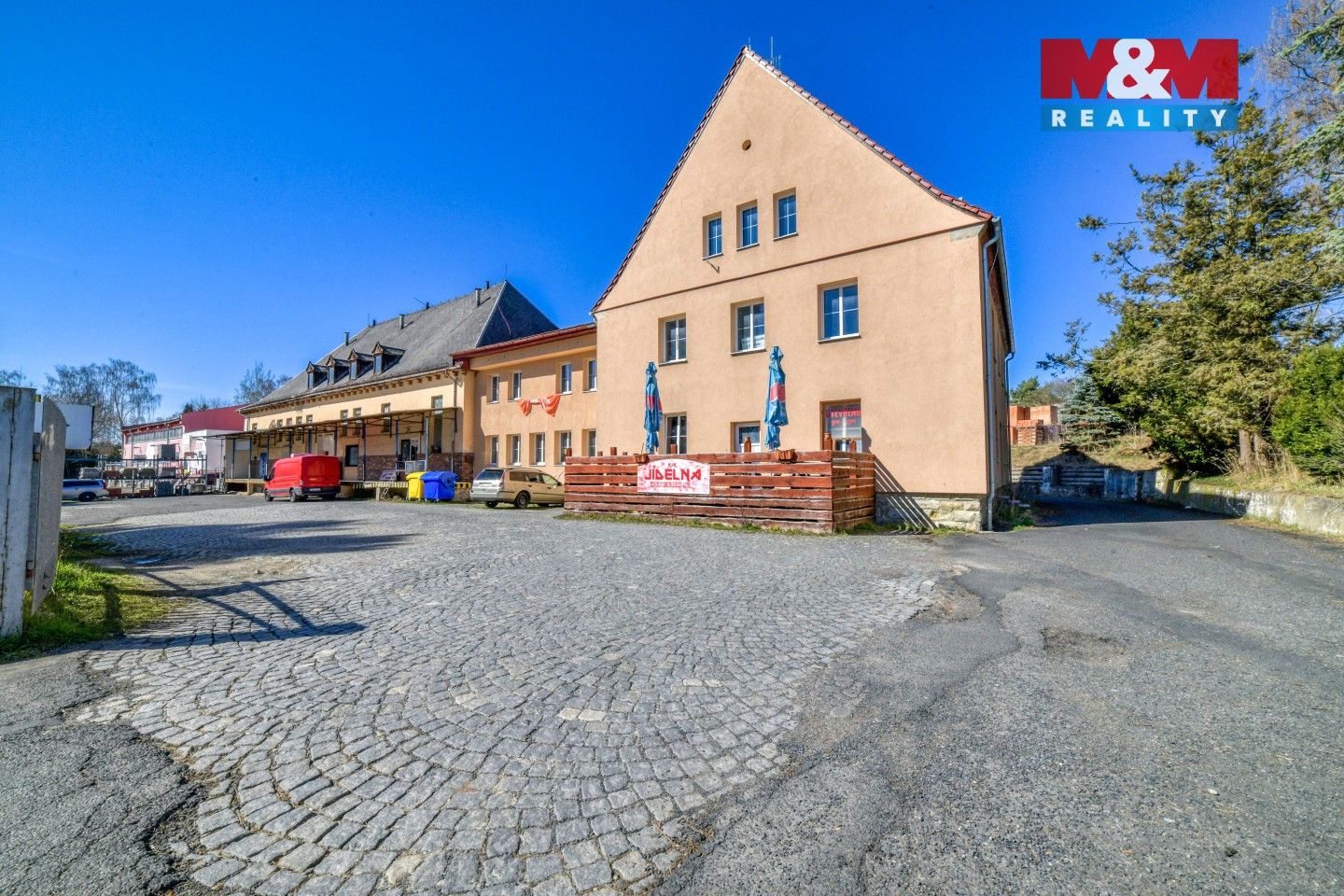 Prodej komerčního prostoru 1870 m² - foto 30