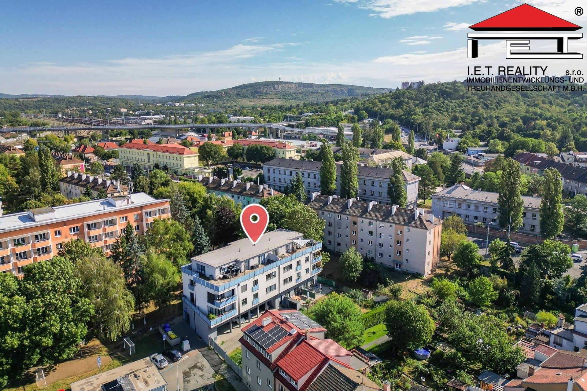 Prodej nemovitosti 14 m² - foto 1