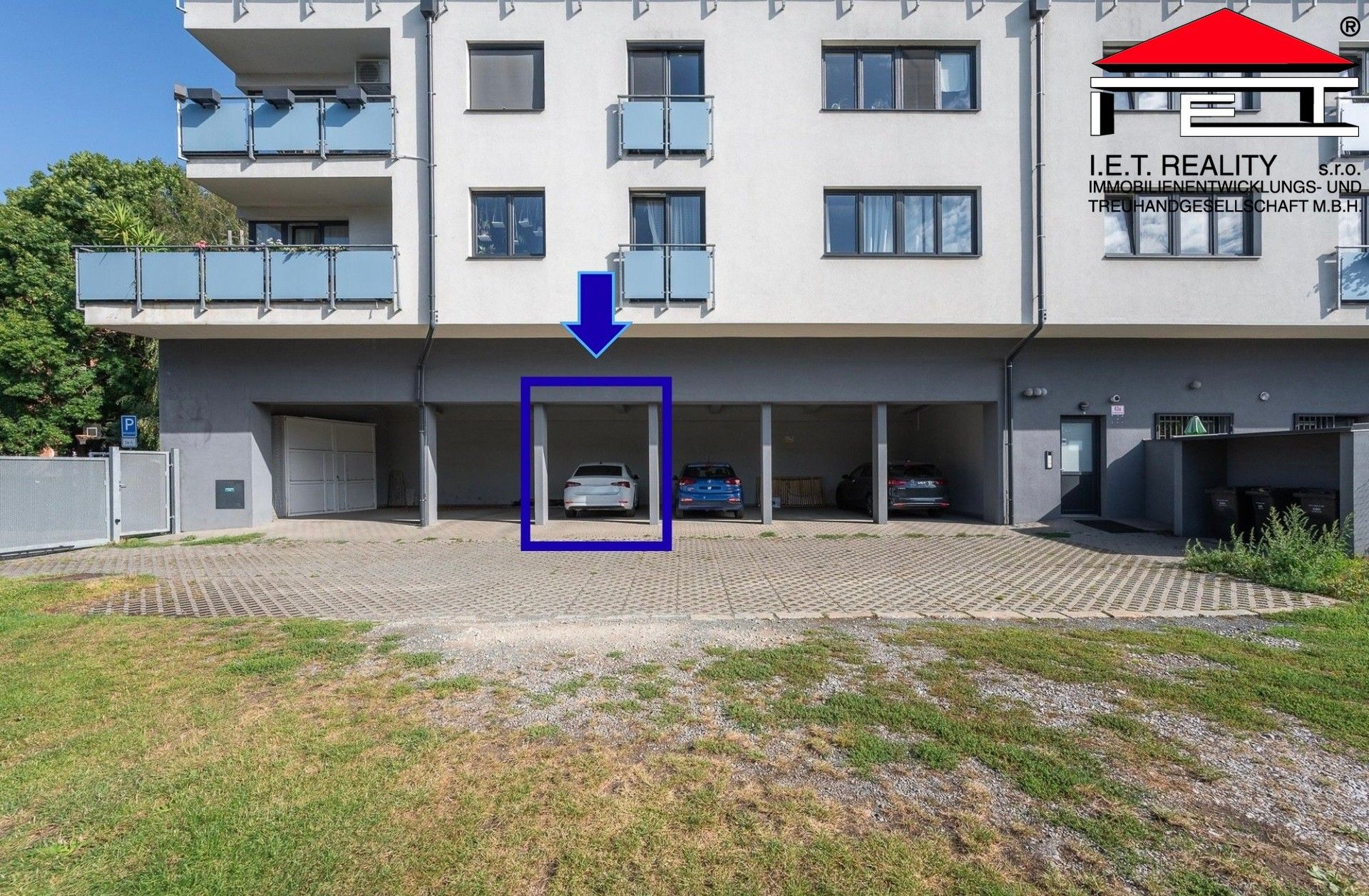 Prodej nemovitosti 14 m² - foto 2