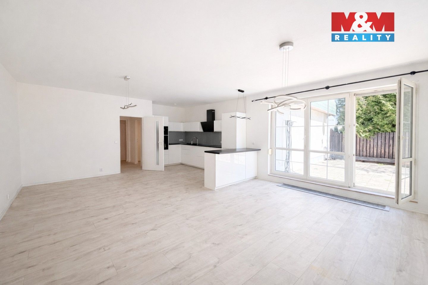 Prodej bytu 2+1 87 m² - foto 2