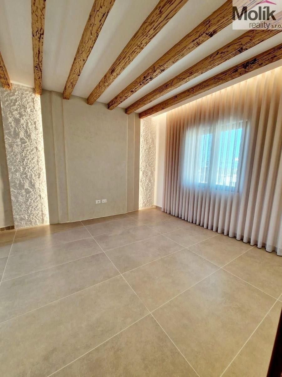 Prodej domu 235 m² - foto 15