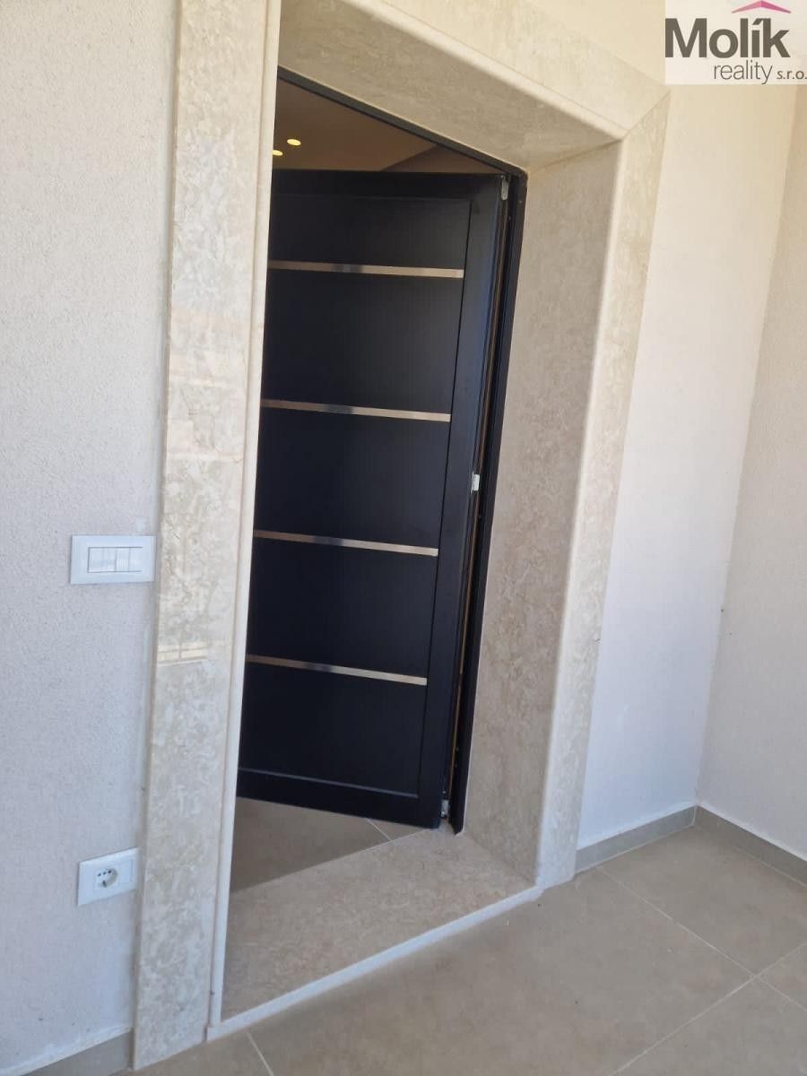 Prodej domu 235 m² - foto 20