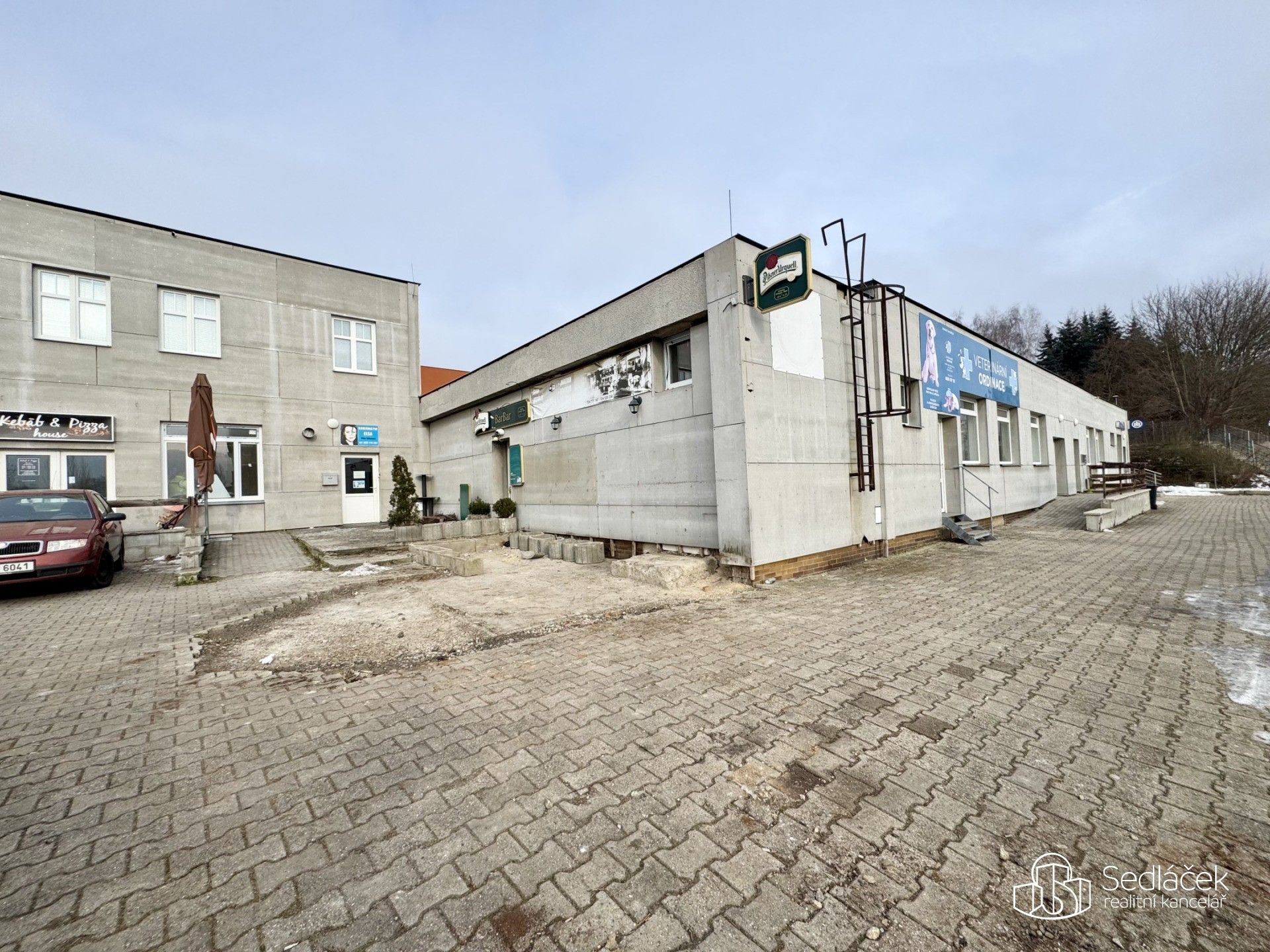 Pronájem komerčního prostoru 166 m² - foto 2