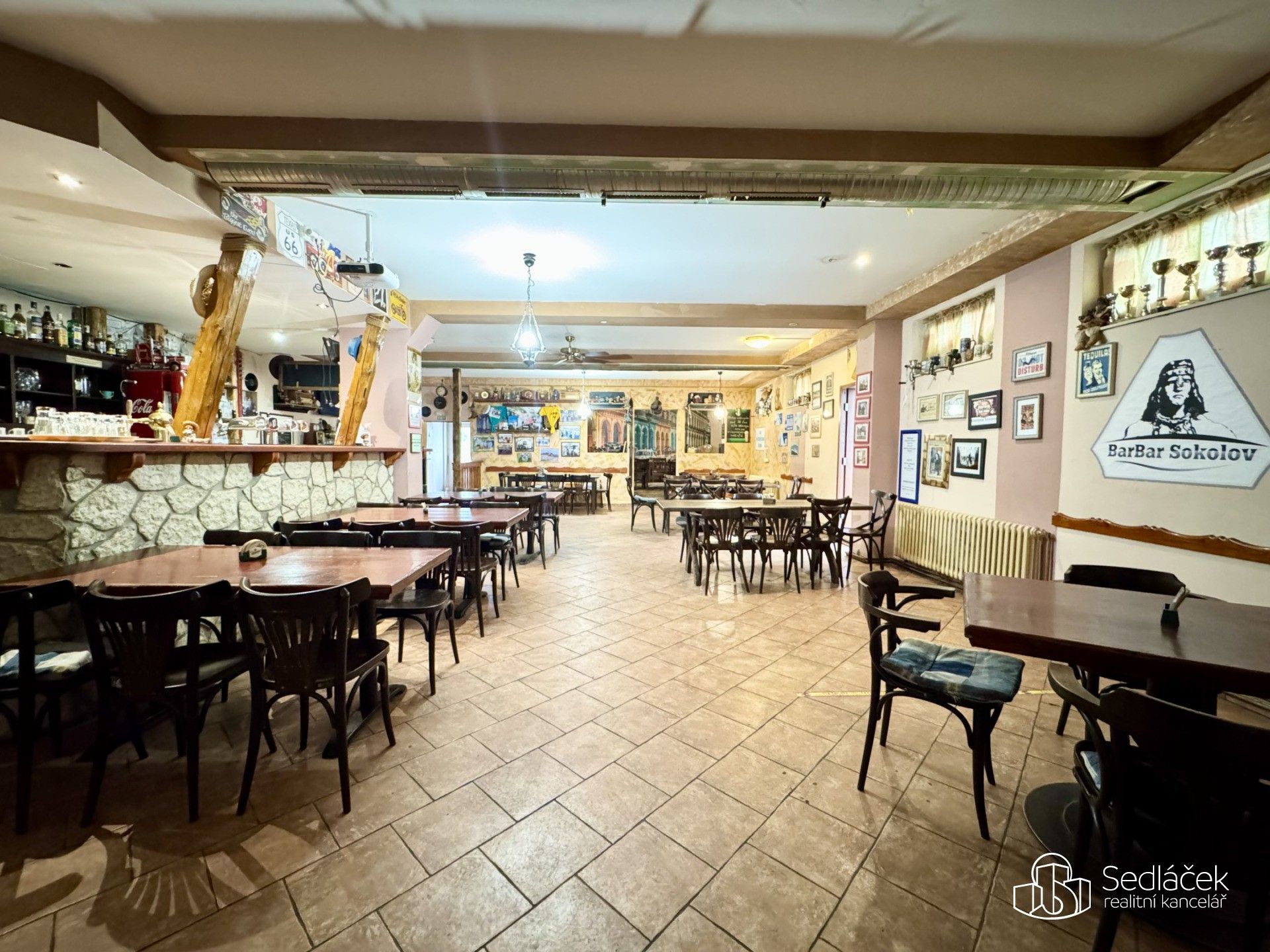 Pronájem komerčního prostoru 166 m² - foto 7