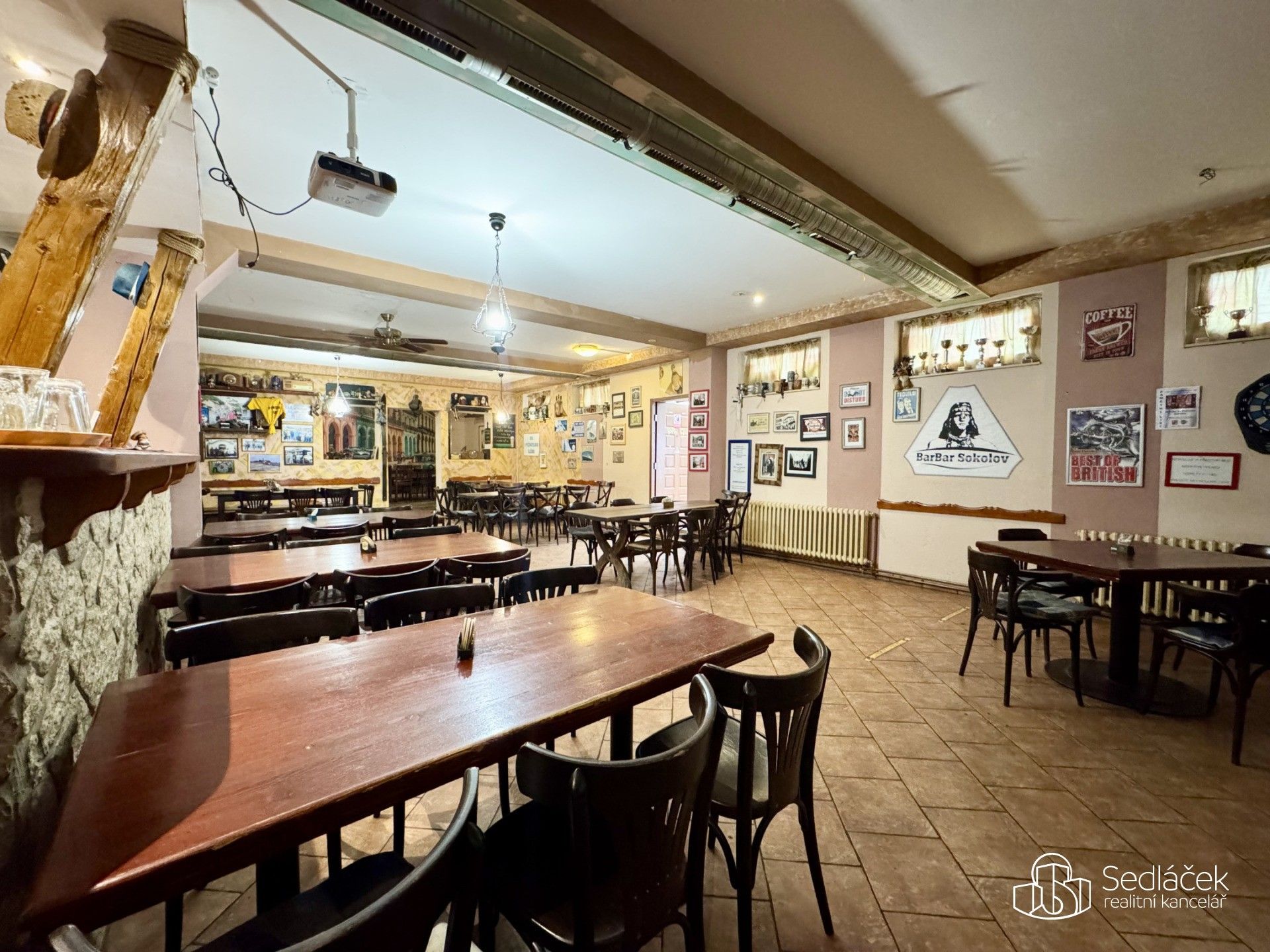 Pronájem komerčního prostoru 166 m² - foto 8