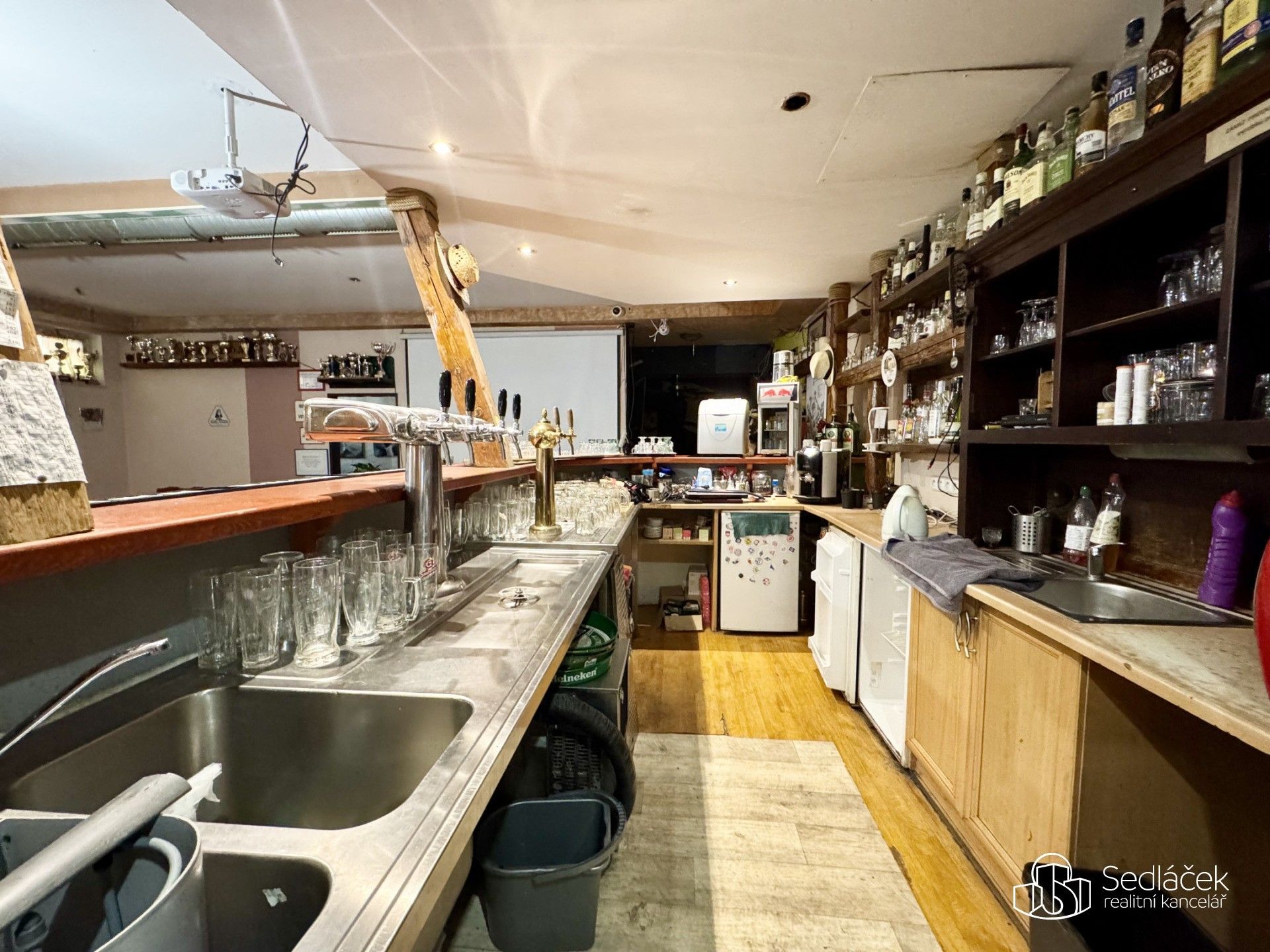 Pronájem komerčního prostoru 166 m² - foto 15