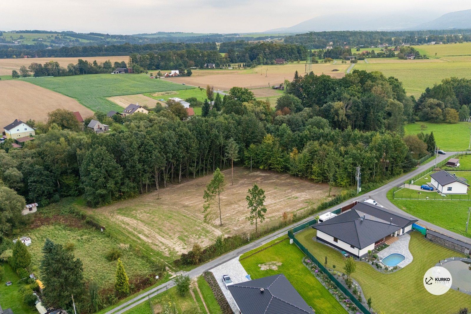 Prodej pozemku 1444 m² - foto 4