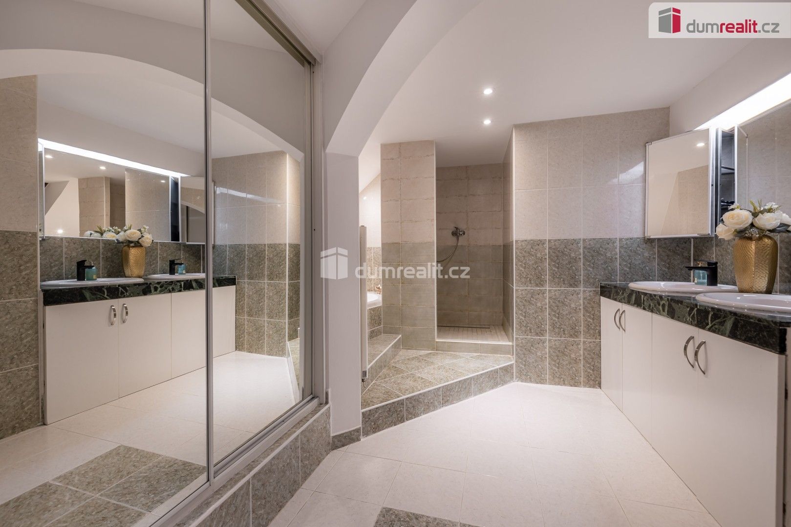 Prodej bytu 5+kk 130 m² - foto 10
