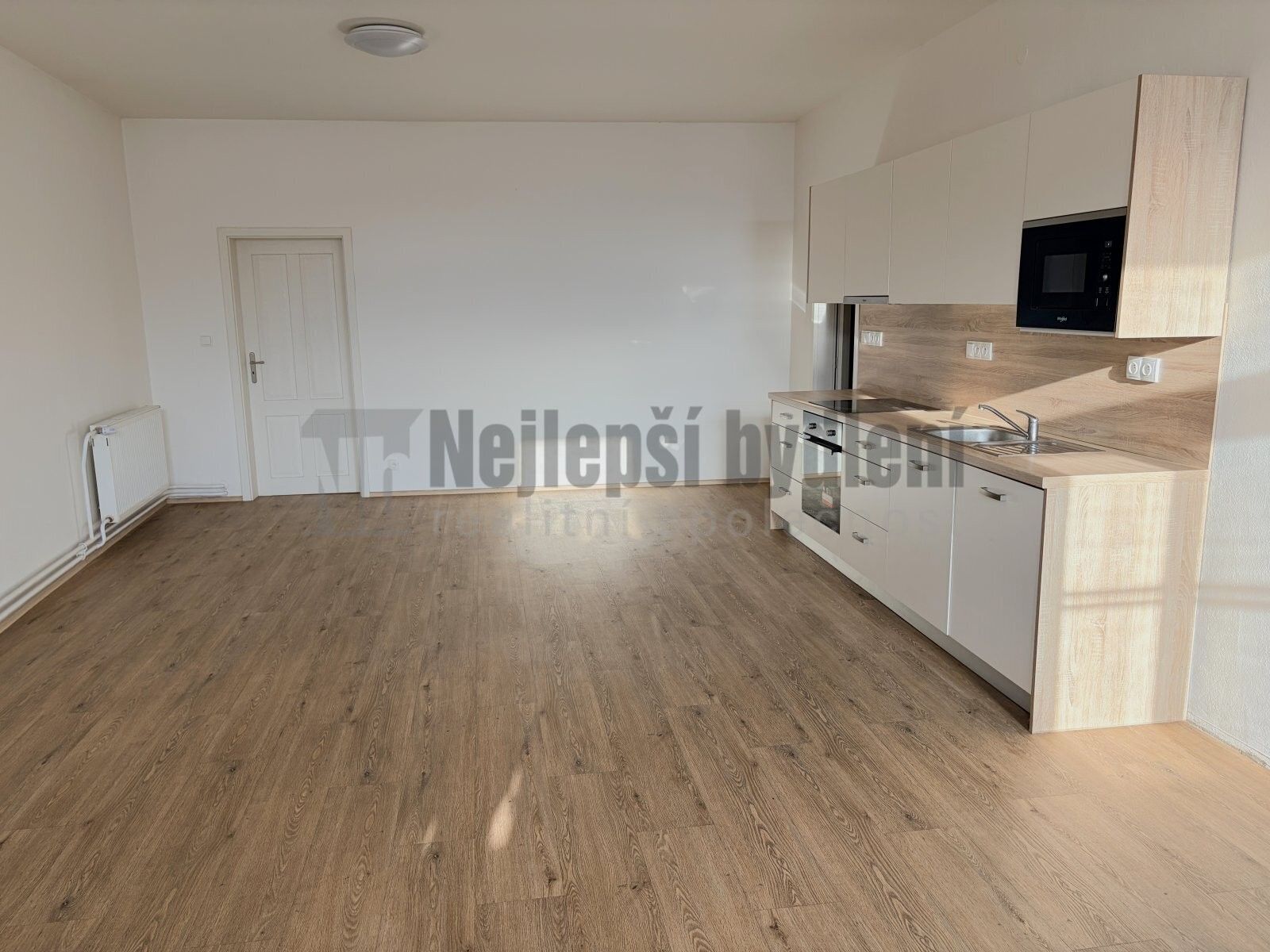 Prodej bytu 2+kk 85 m² - foto 2