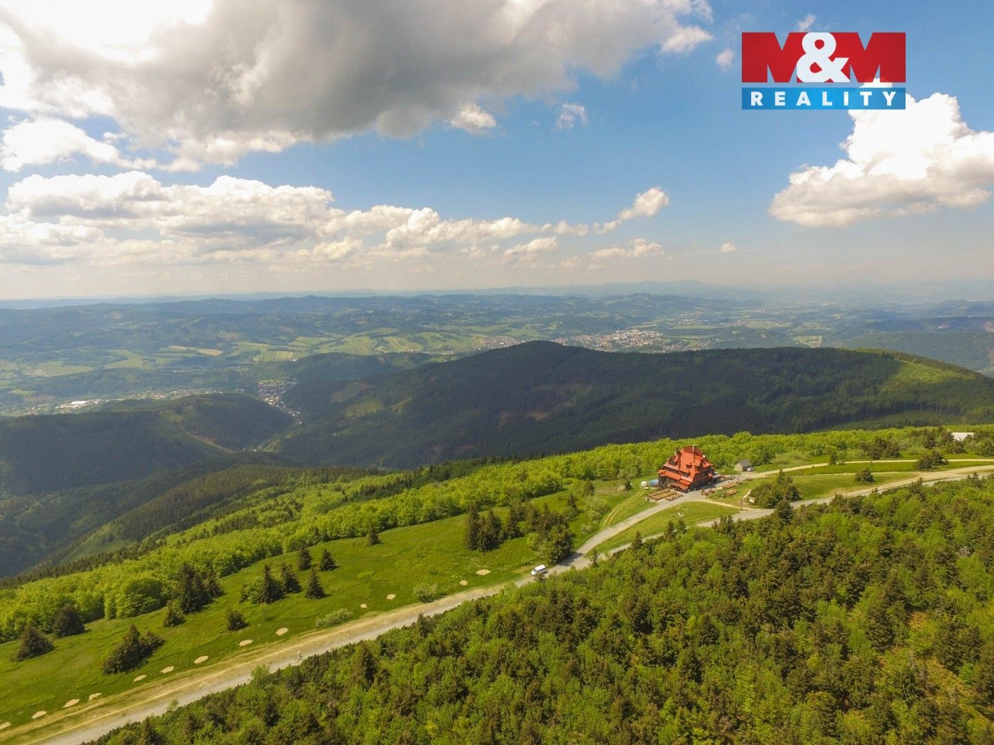 Prodej komerčního prostoru 1150 m² - foto 8
