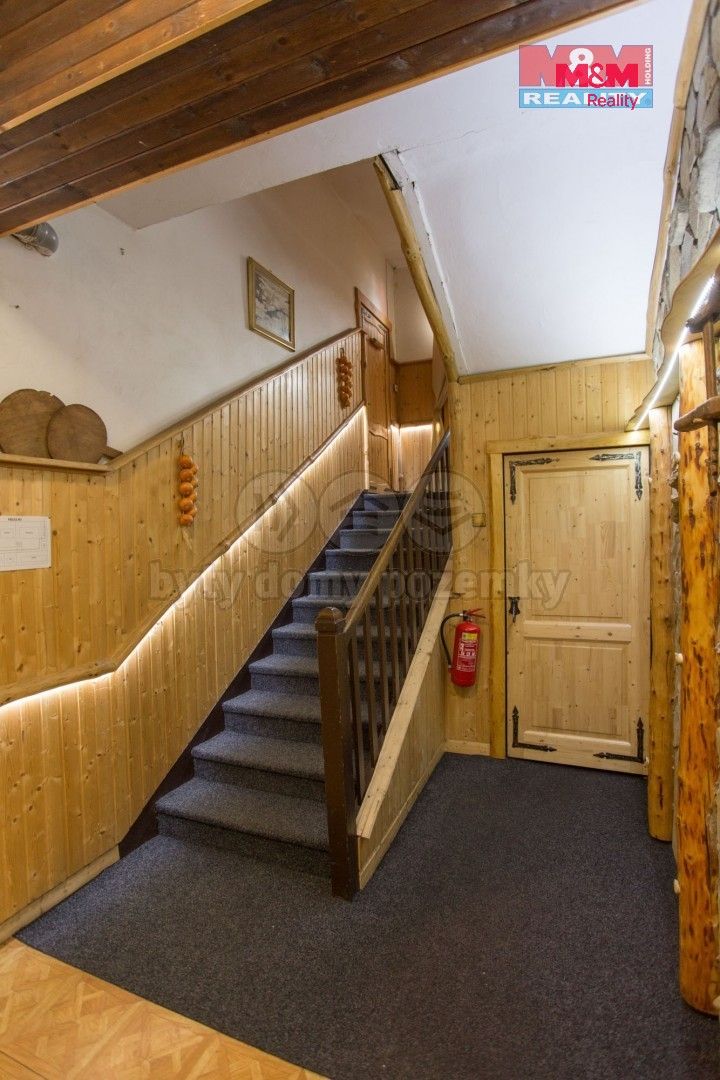 Prodej komerčního prostoru 1150 m² - foto 17