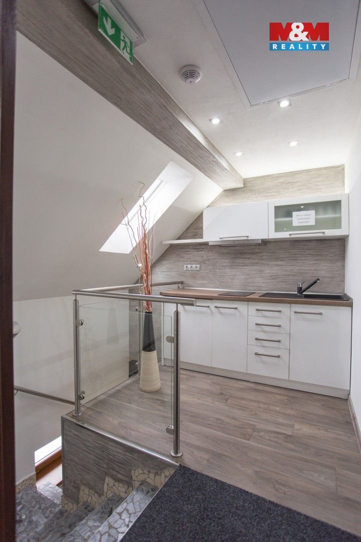 Prodej komerčního prostoru 1150 m² - foto 35