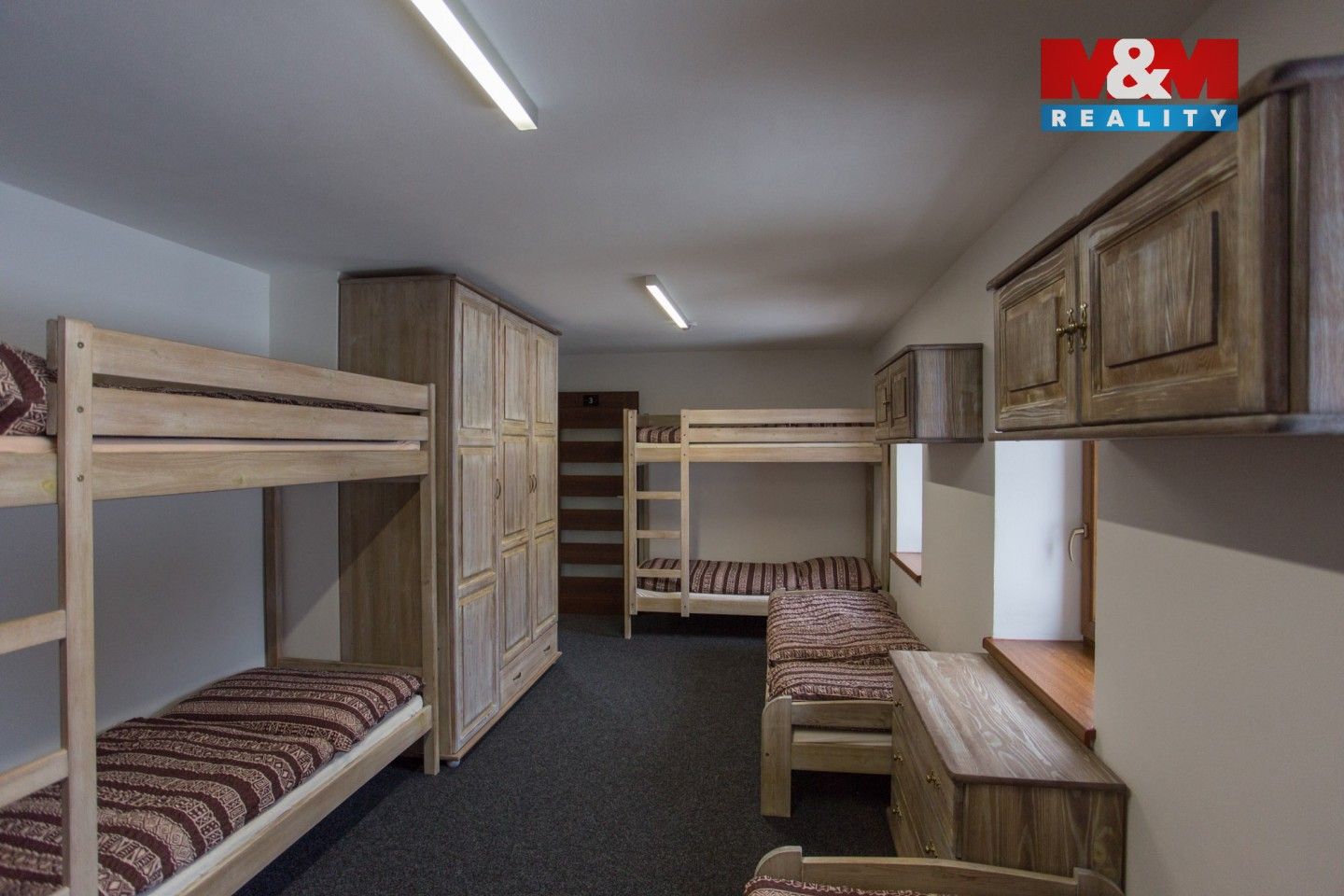 Prodej komerčního prostoru 1150 m² - foto 36