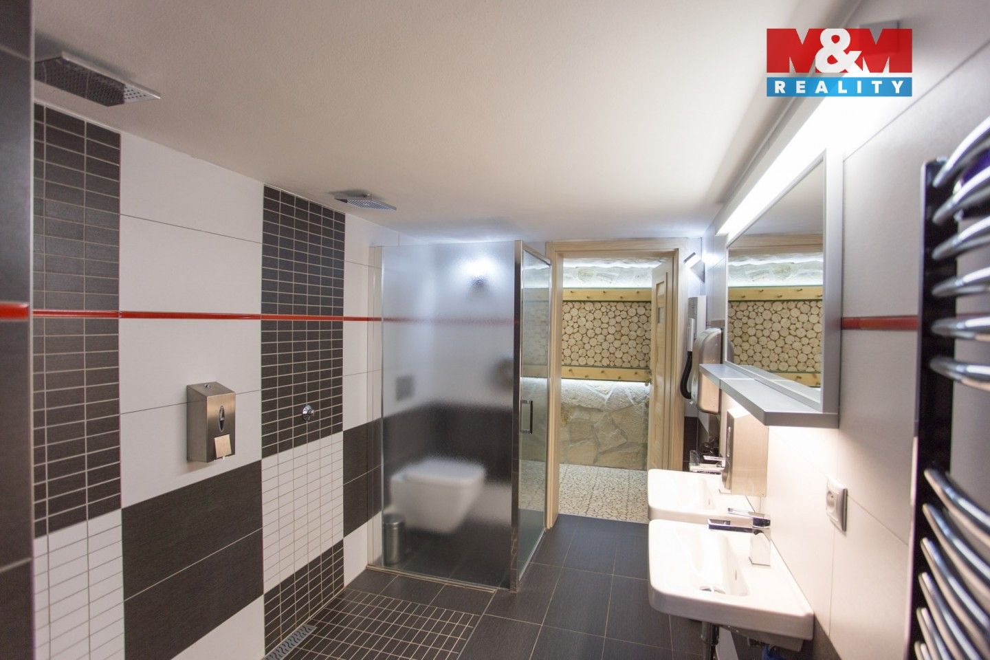 Prodej komerčního prostoru 1150 m² - foto 42