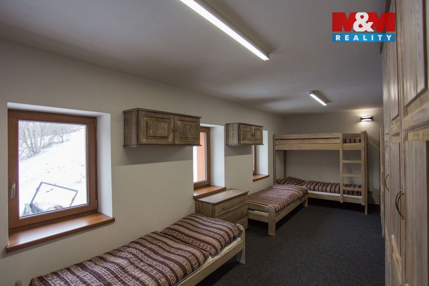 Prodej komerčního prostoru 325 m² - foto 13