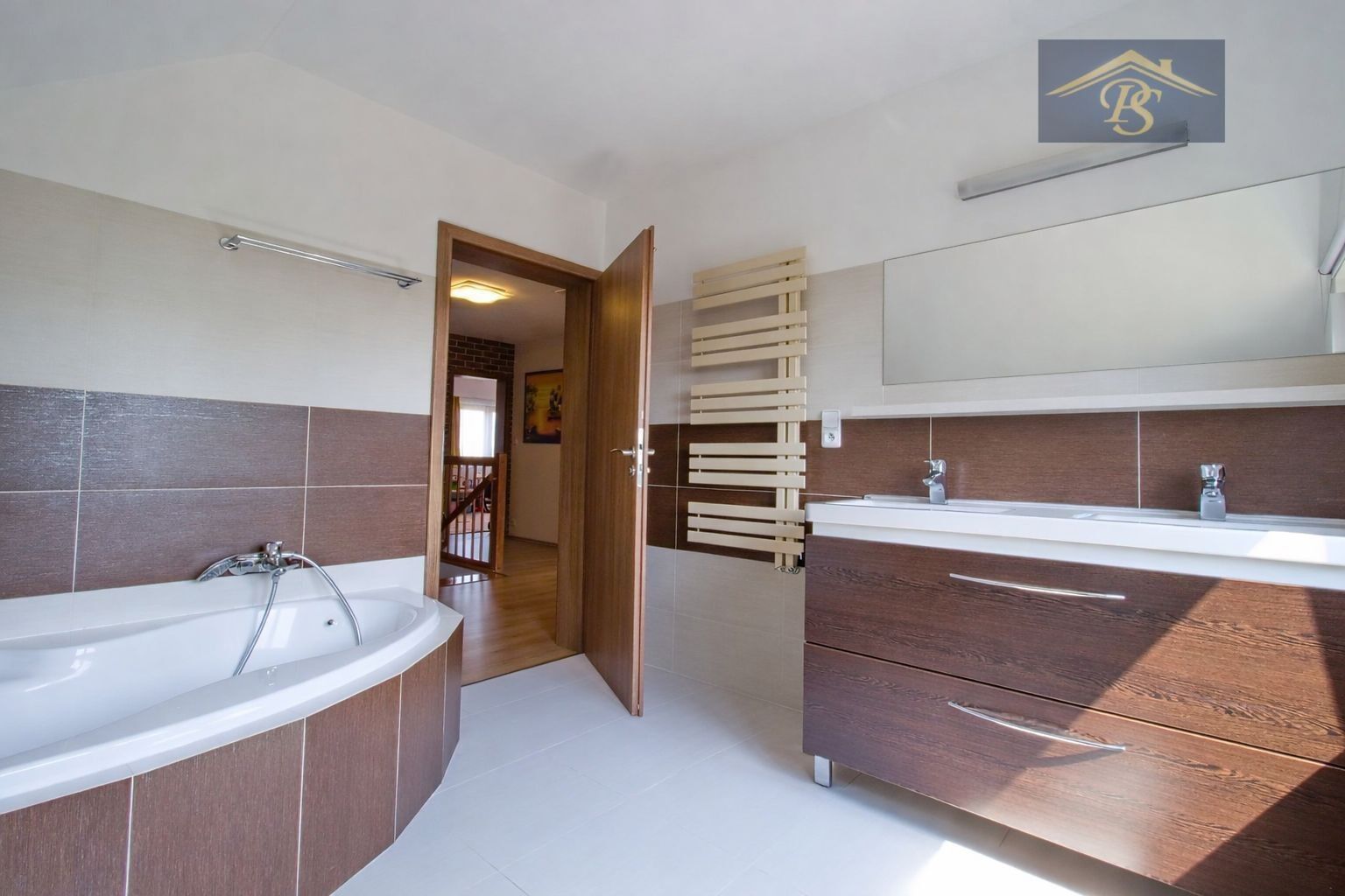 Prodej domu 186 m² - foto 24
