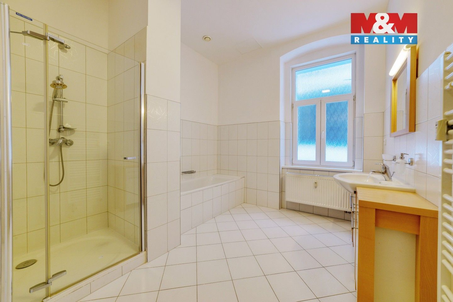 Pronájem bytu 3+kk 96 m² - foto 9