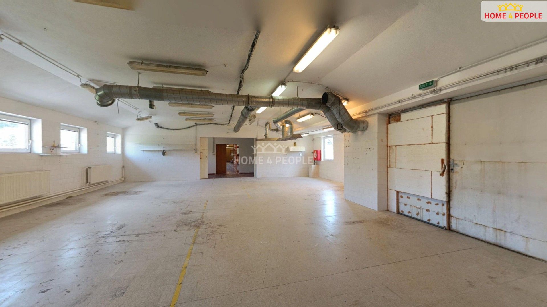 Pronájem komerčního prostoru 985 m² - foto 5