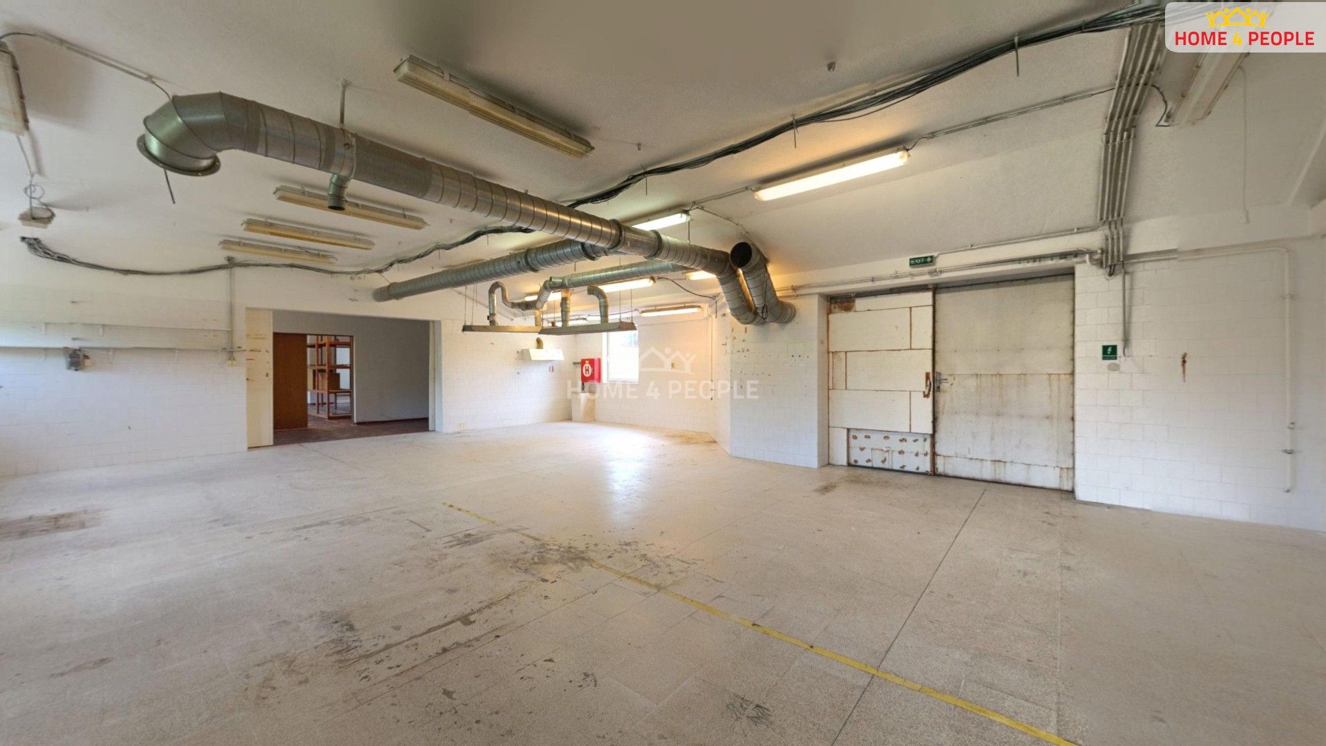 Pronájem komerčního prostoru 985 m² - foto 4
