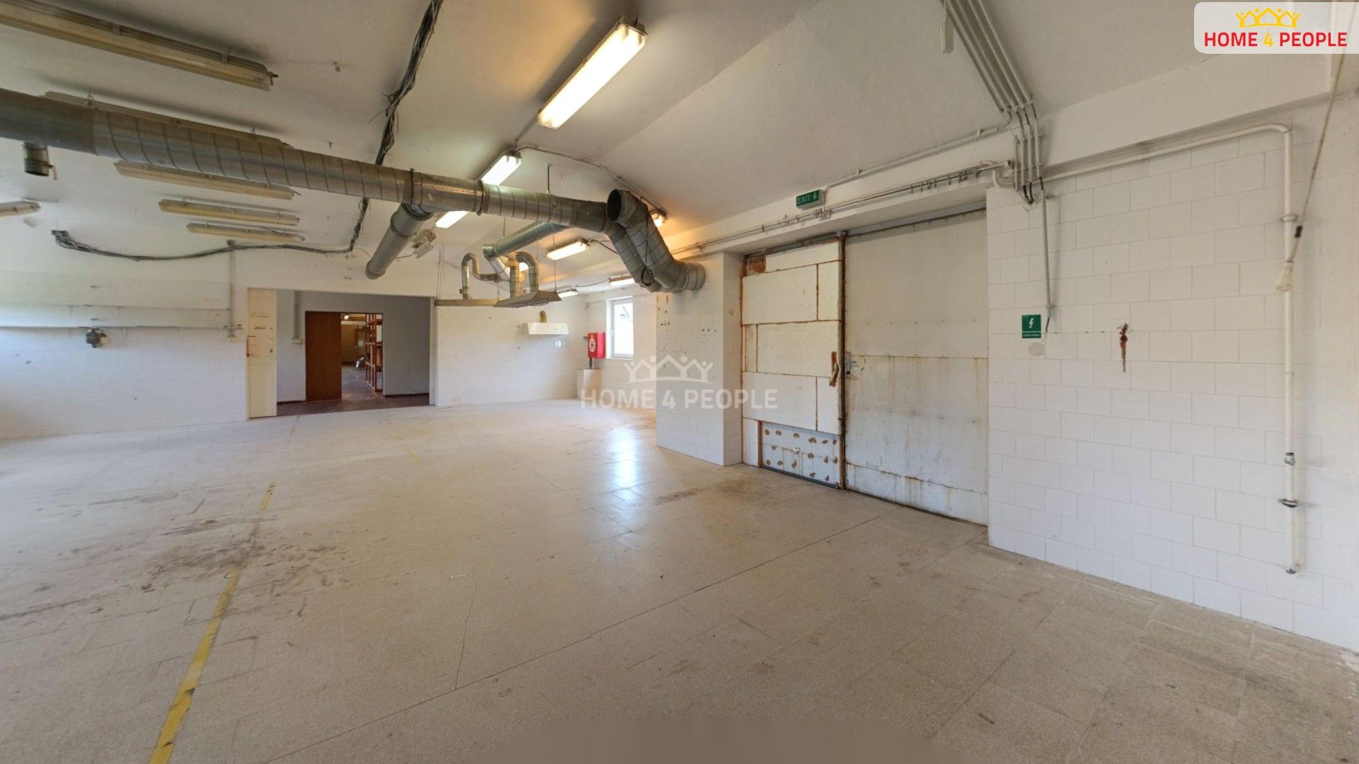 Pronájem komerčního prostoru 985 m² - foto 17