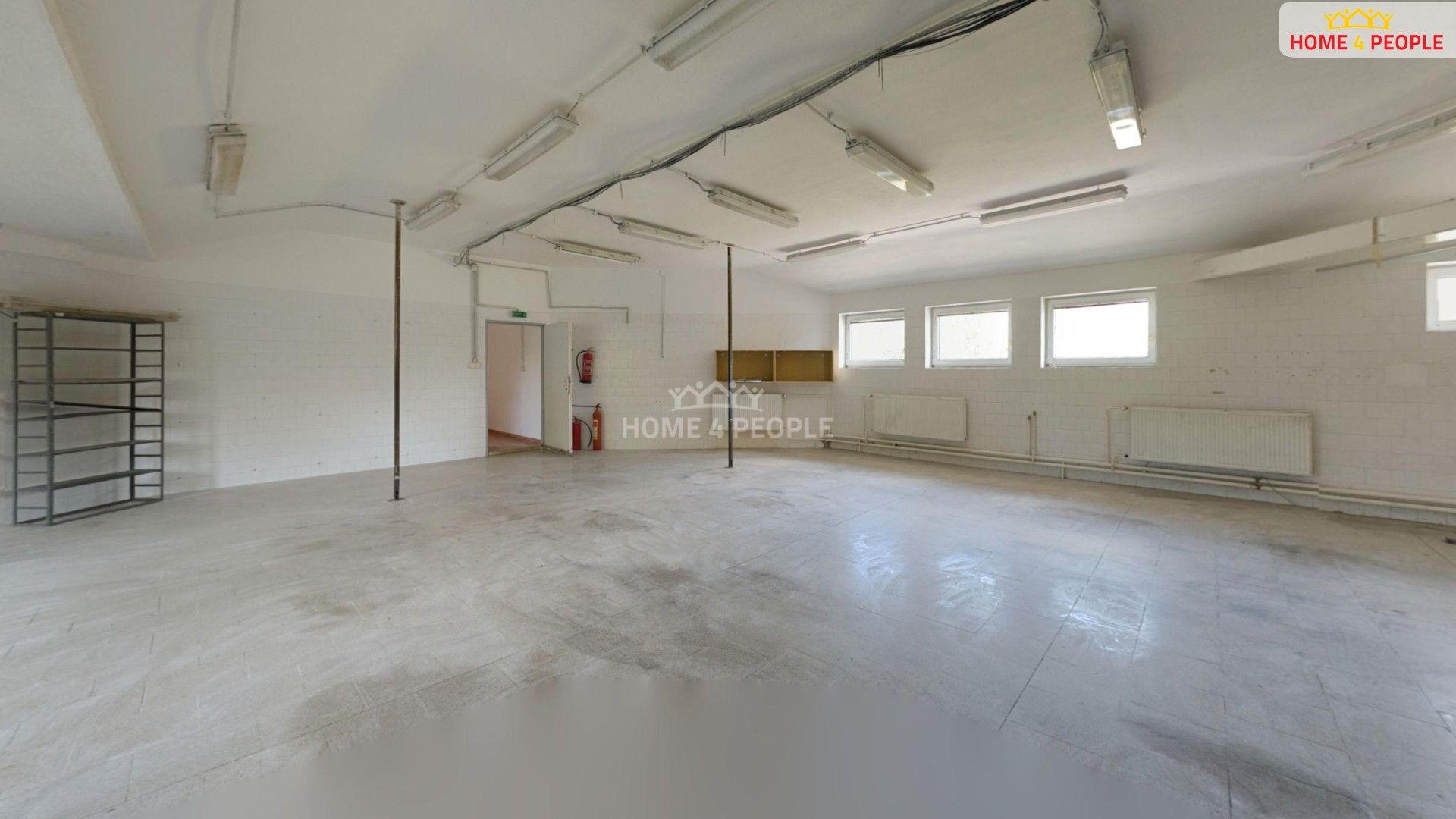 Pronájem komerčního prostoru 985 m² - foto 21