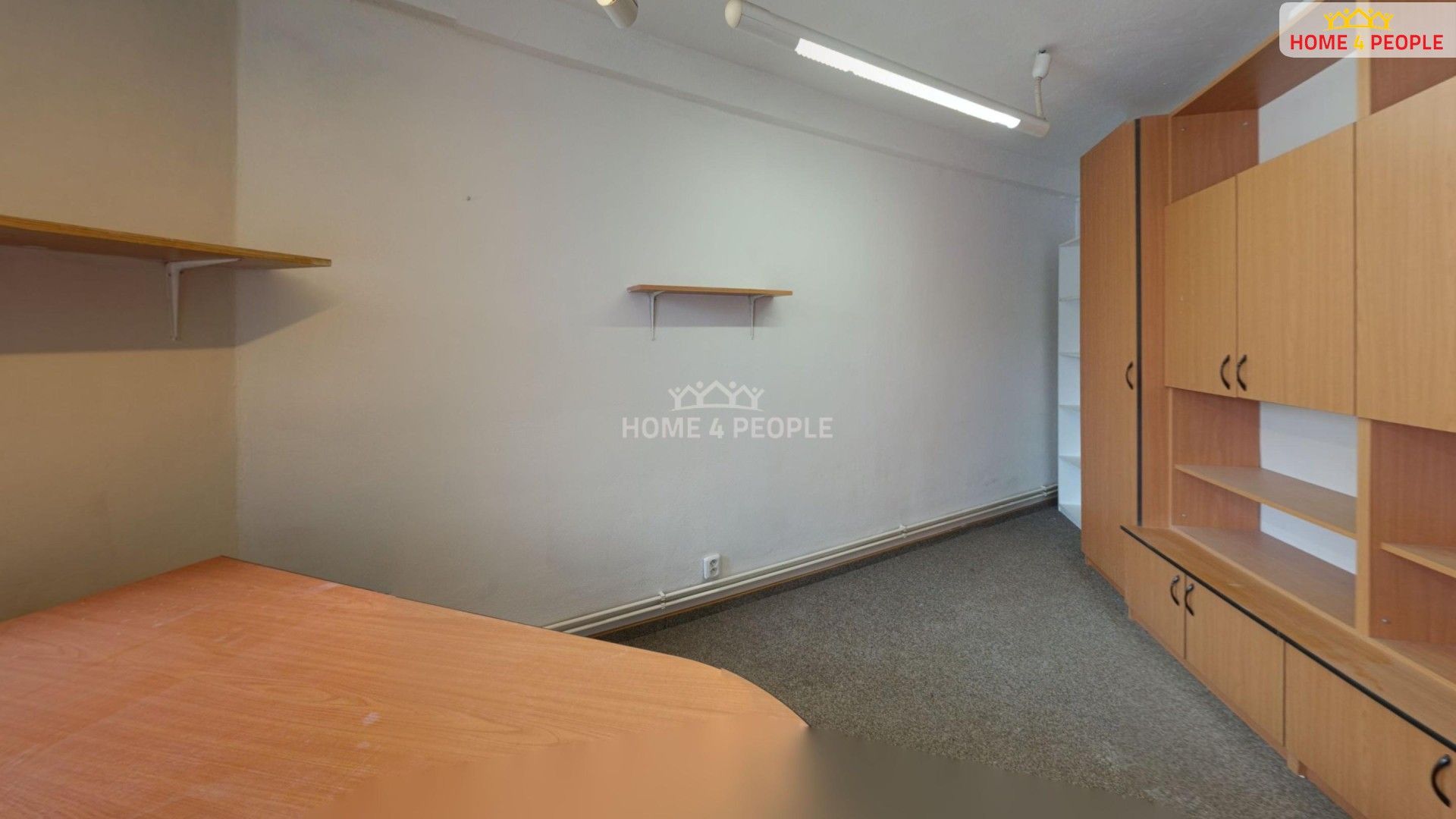 Pronájem komerčního prostoru 985 m² - foto 27