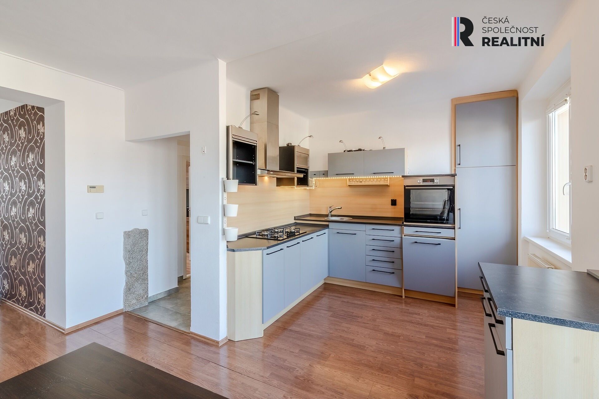Prodej bytu 3+1 80 m² - foto 3