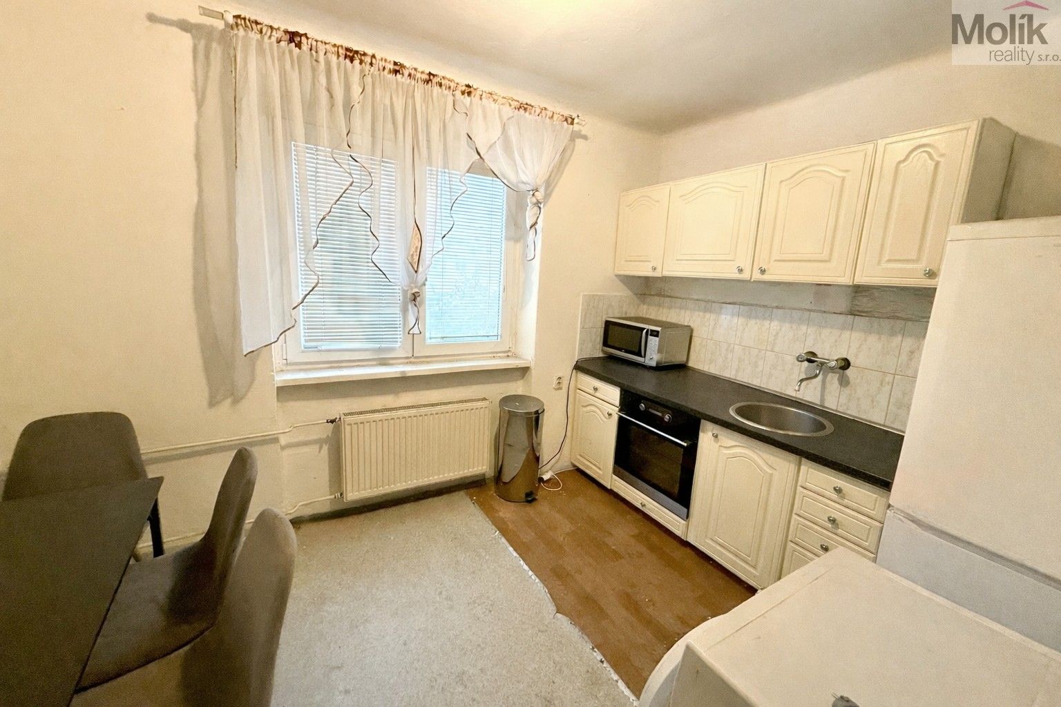Pronájem bytu 1+1 27 m² - foto 2