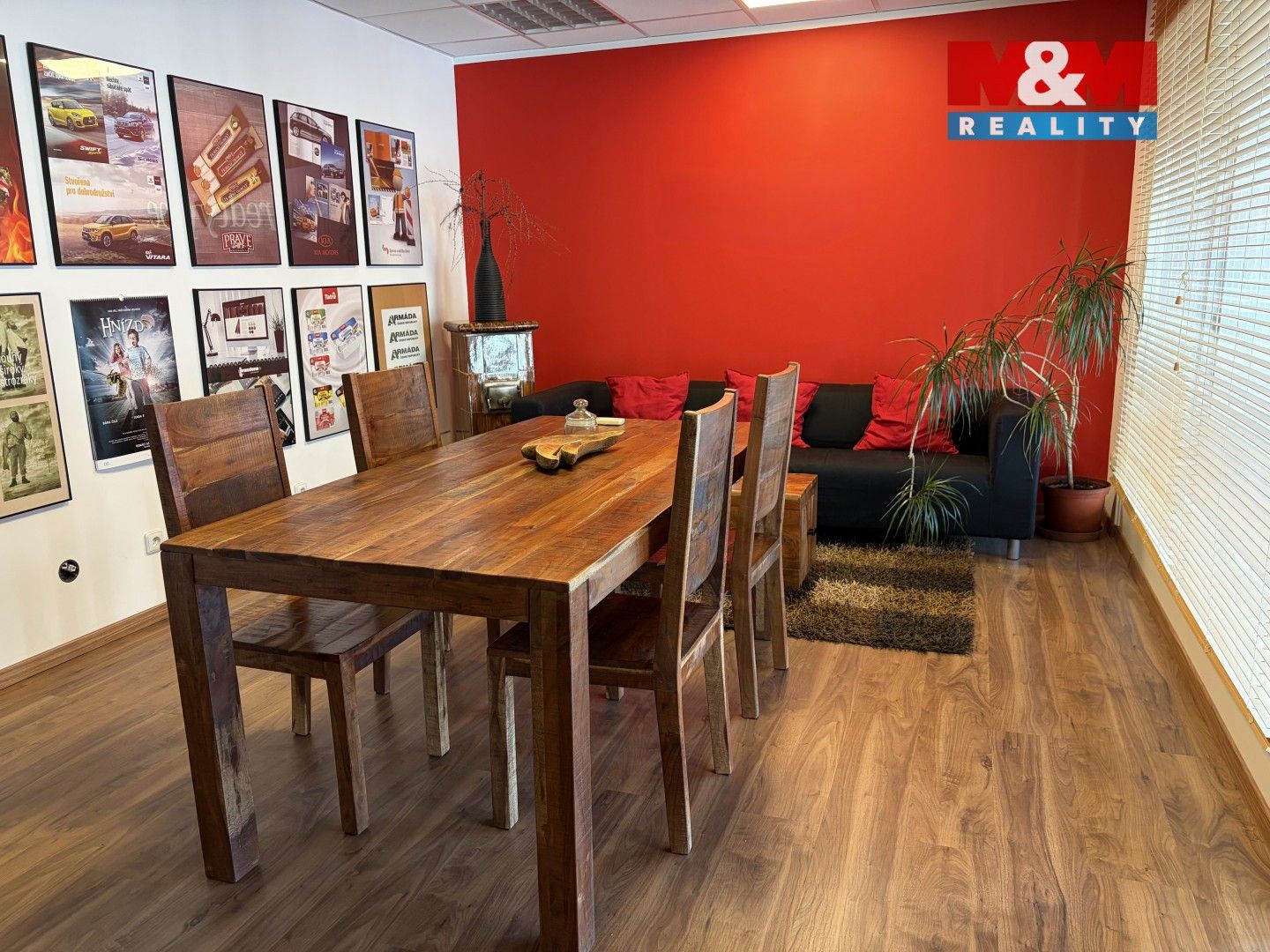 Pronájem komerčního prostoru 105 m² - foto 2