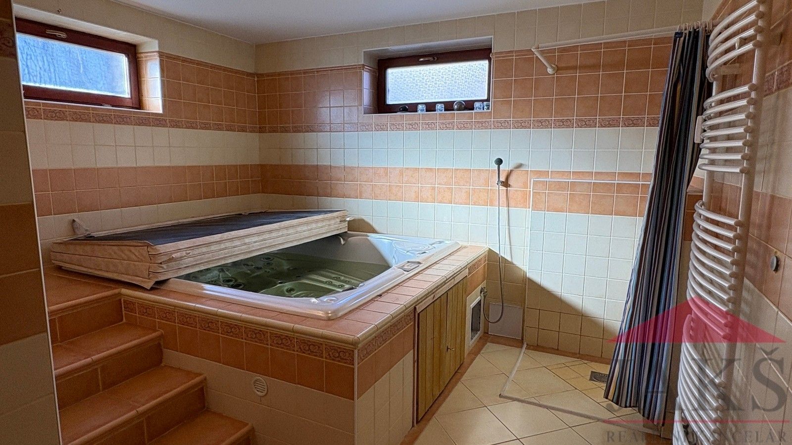 Prodej bytu 3+kk 93 m² - foto 3