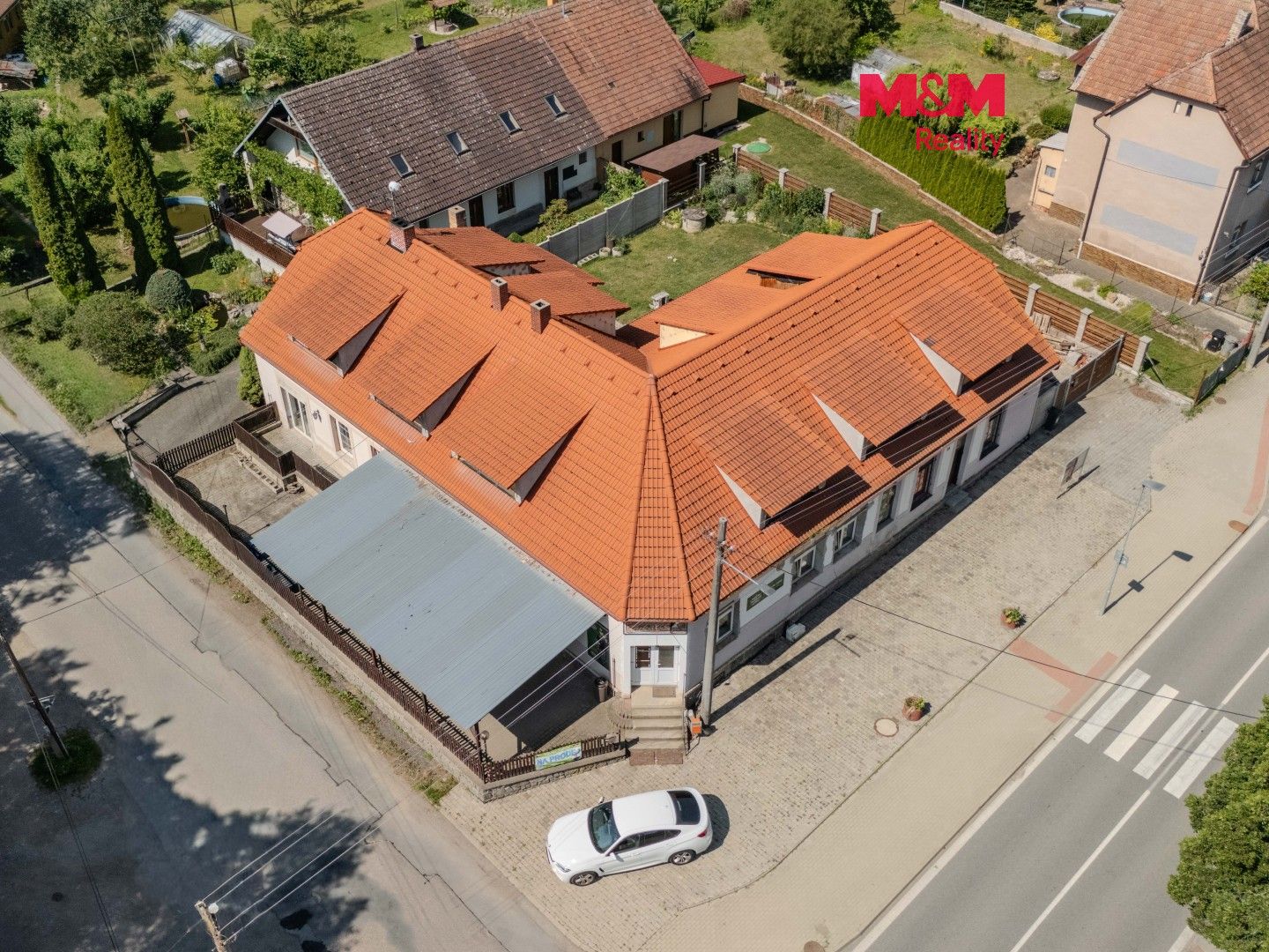 Prodej domu 350 m² - foto 1
