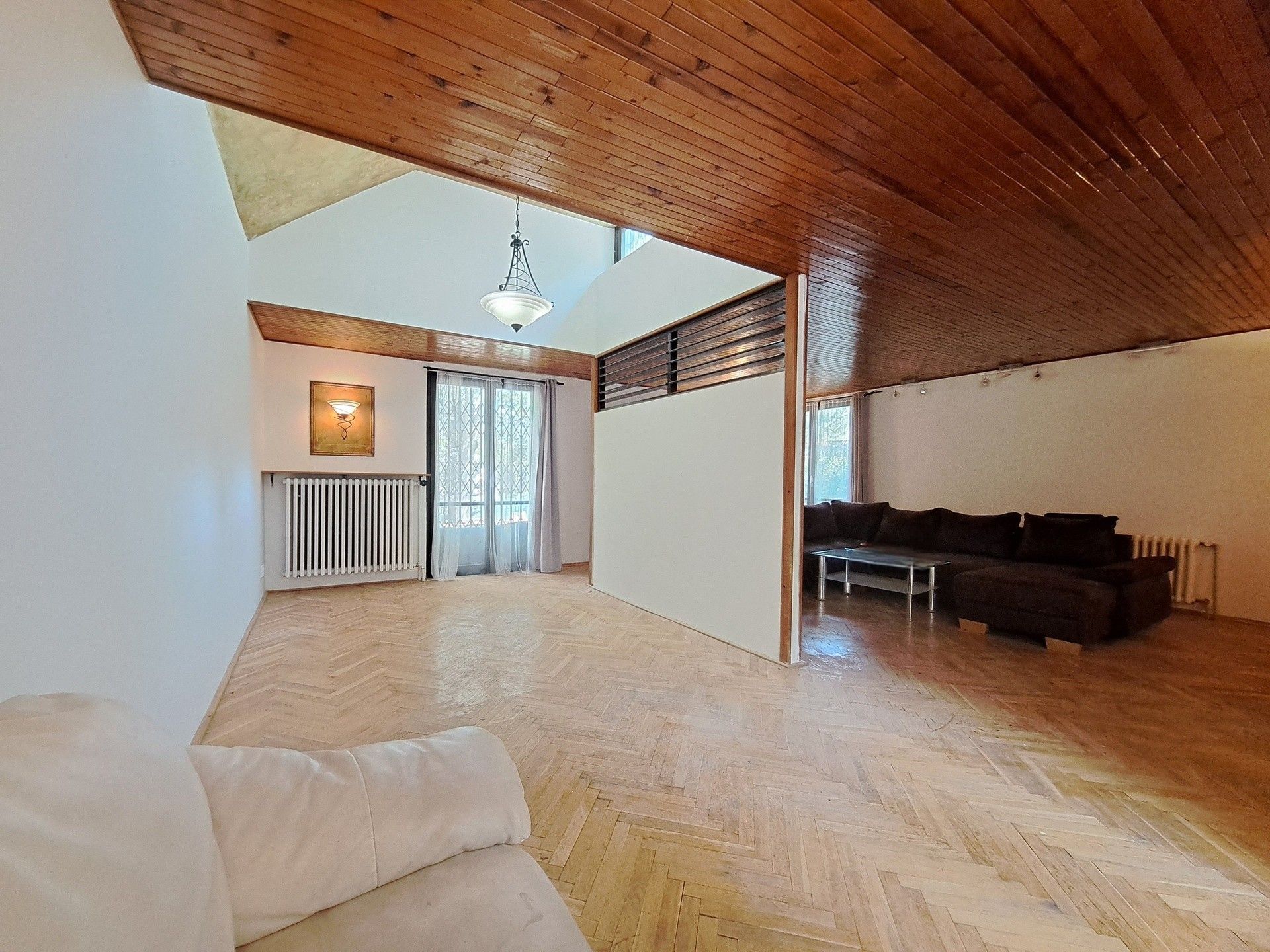Pronájem bytu 4+1 116 m² - foto 2