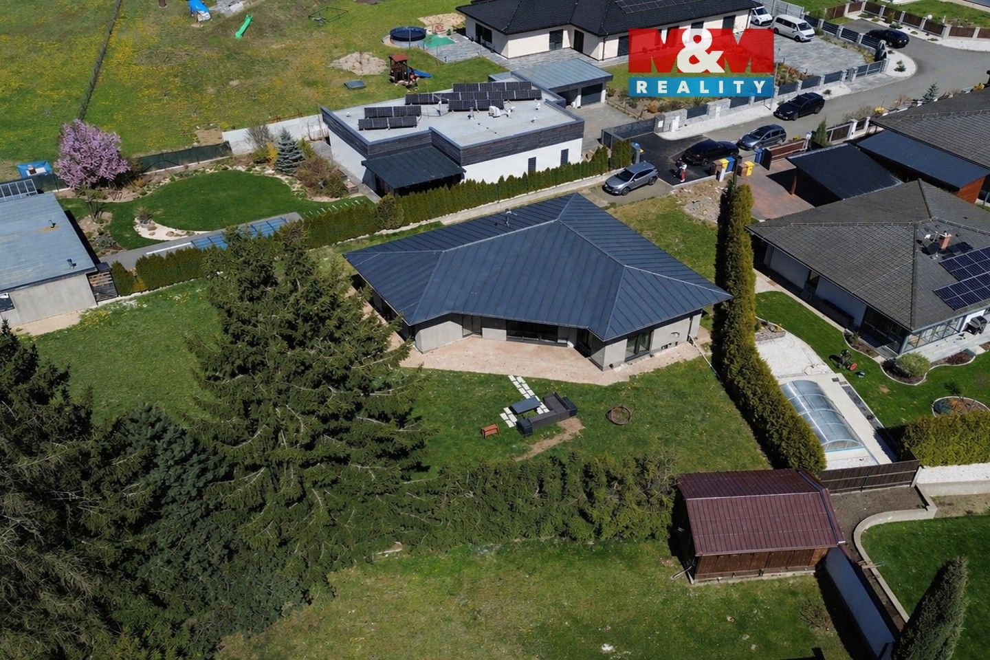 Prodej domu 140 m² - foto 1