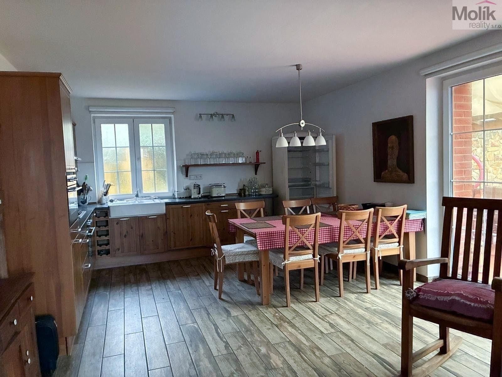 Prodej domu 238 m² - foto 5