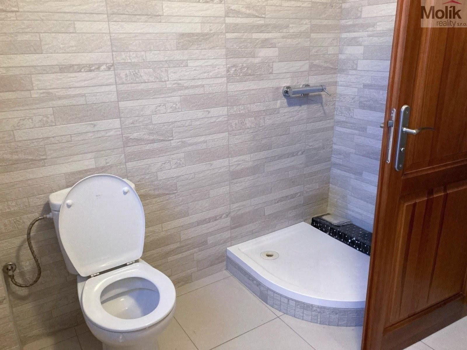 Prodej domu 238 m² - foto 23