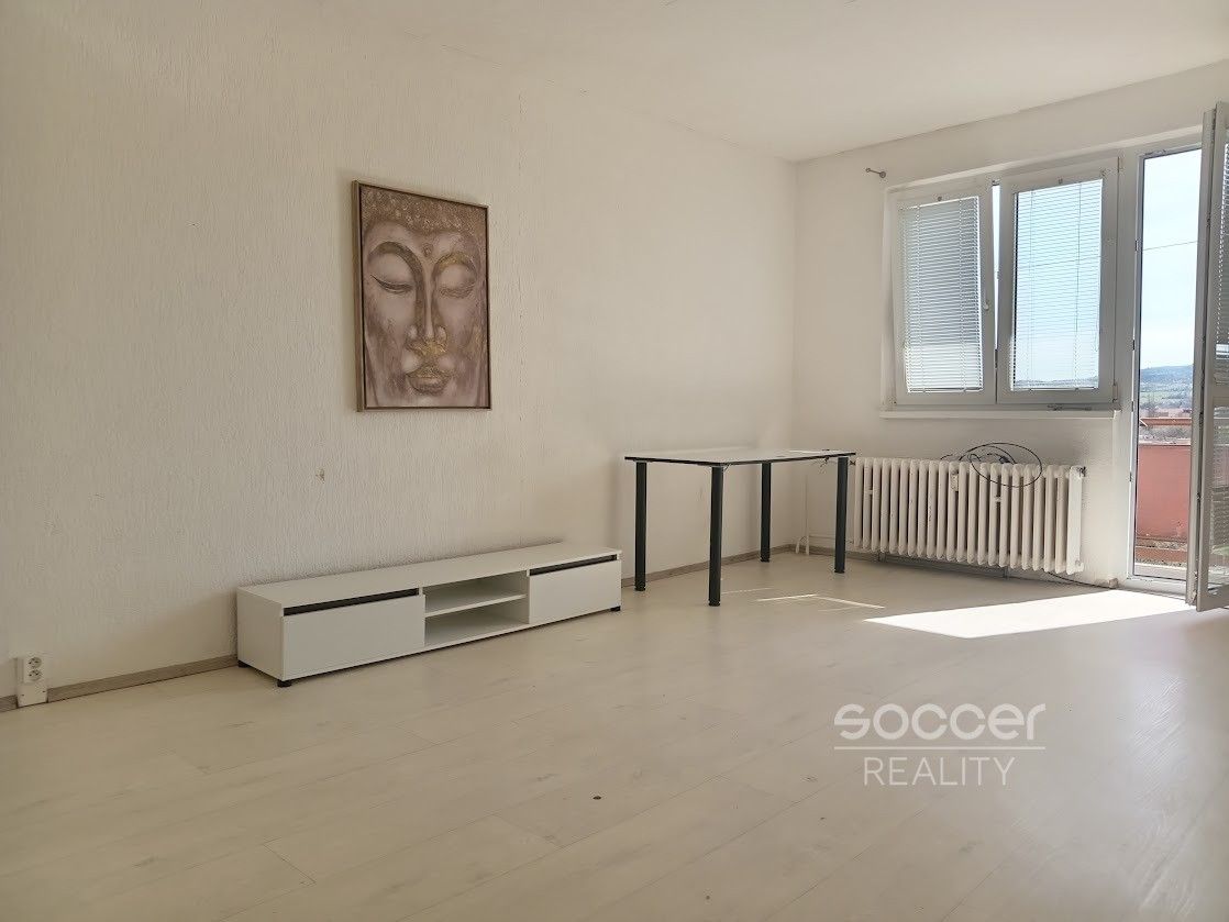 Pronájem bytu 2+1 52 m² - foto 1