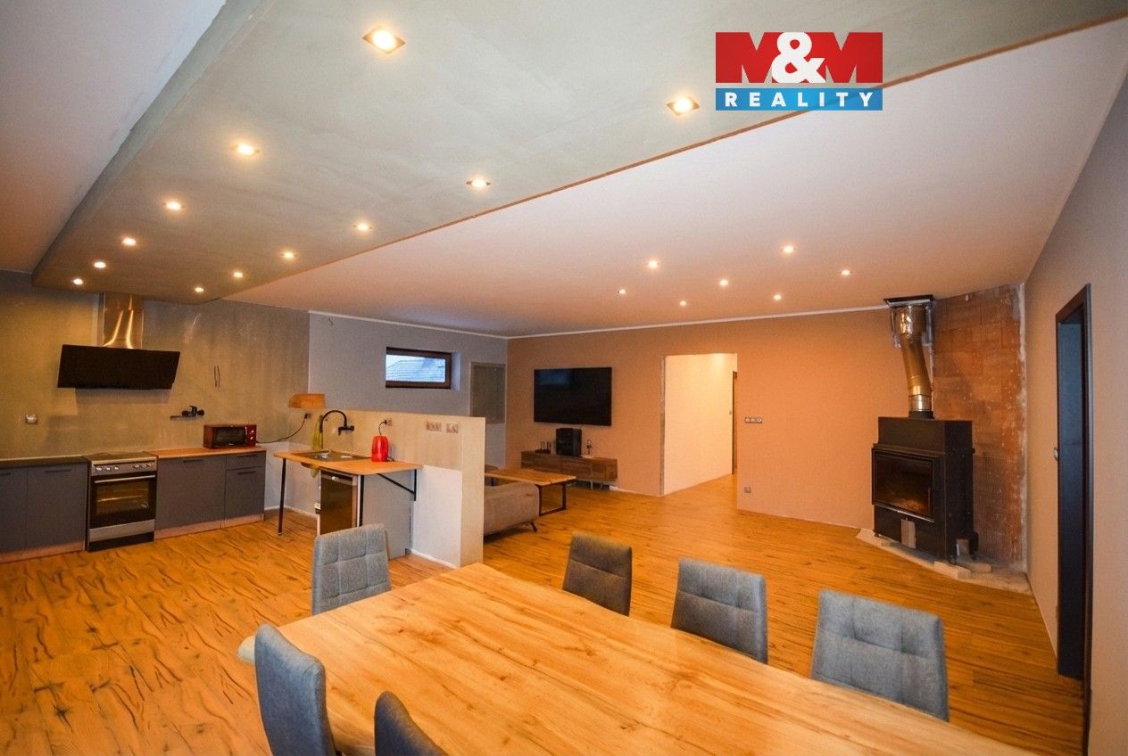 Prodej domu 182 m² - foto 2