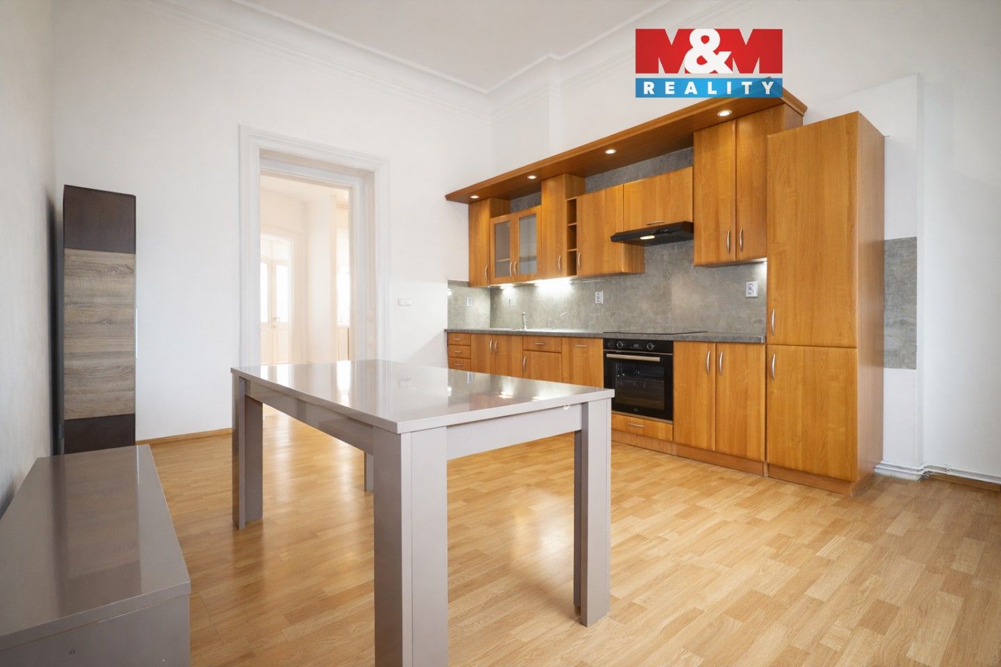 Prodej bytu 3+kk 74 m² - foto 1
