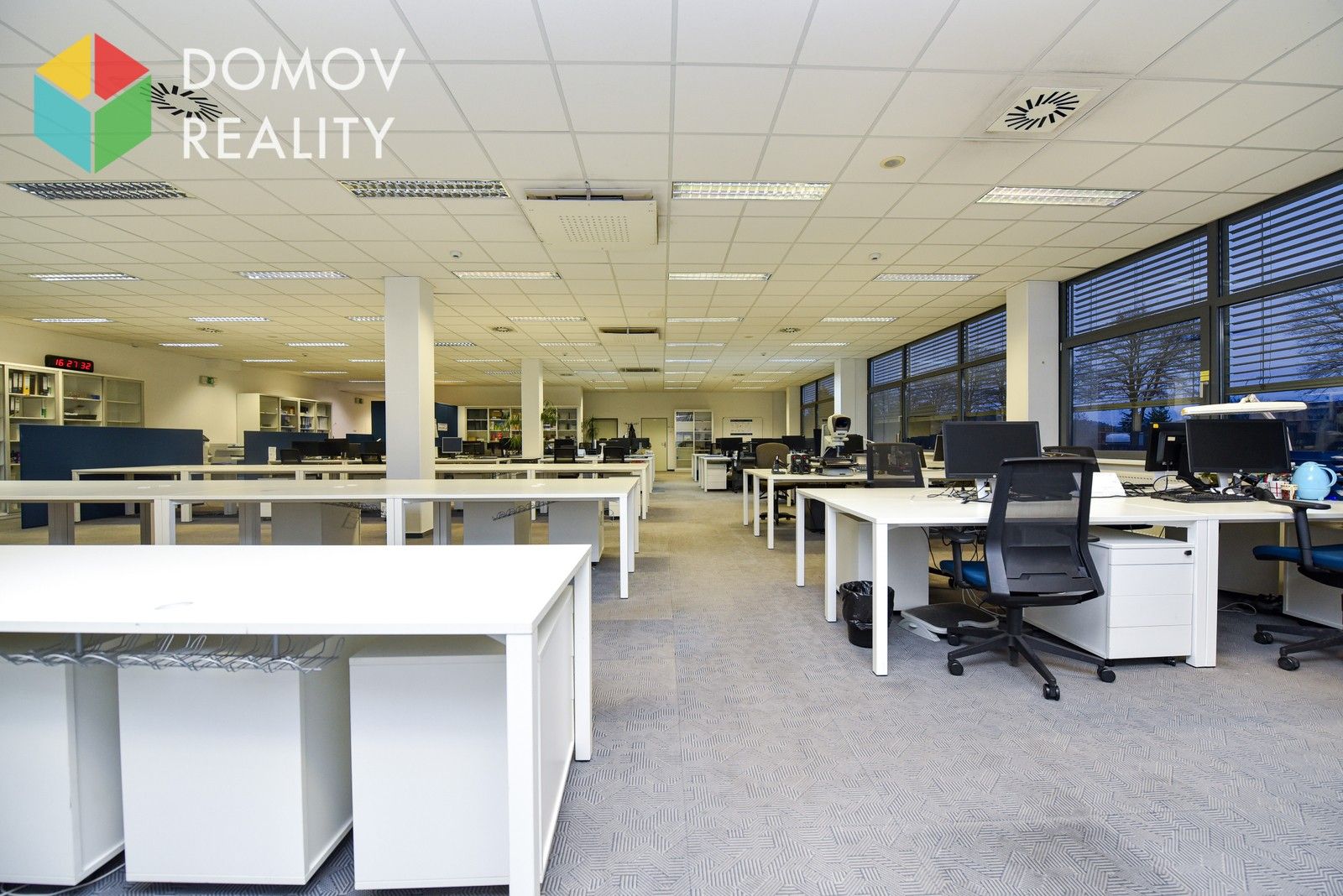 Pronájem komerčního prostoru 525 m² - foto 3