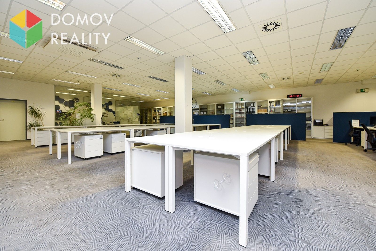 Pronájem komerčního prostoru 525 m² - foto 4