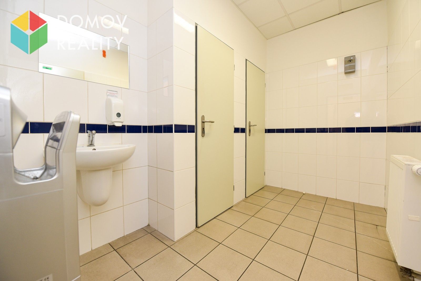 Pronájem komerčního prostoru 525 m² - foto 14