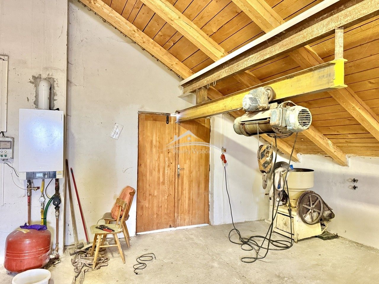 Pronájem komerčního prostoru 272 m² - foto 11