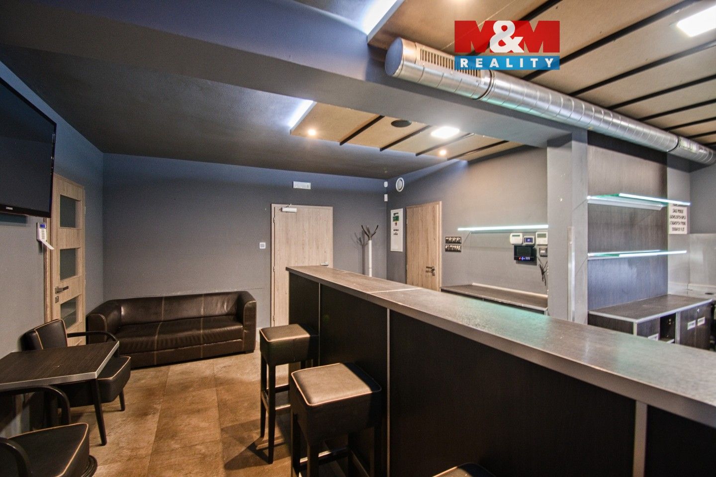 Pronájem komerčního prostoru 180 m² - foto 1