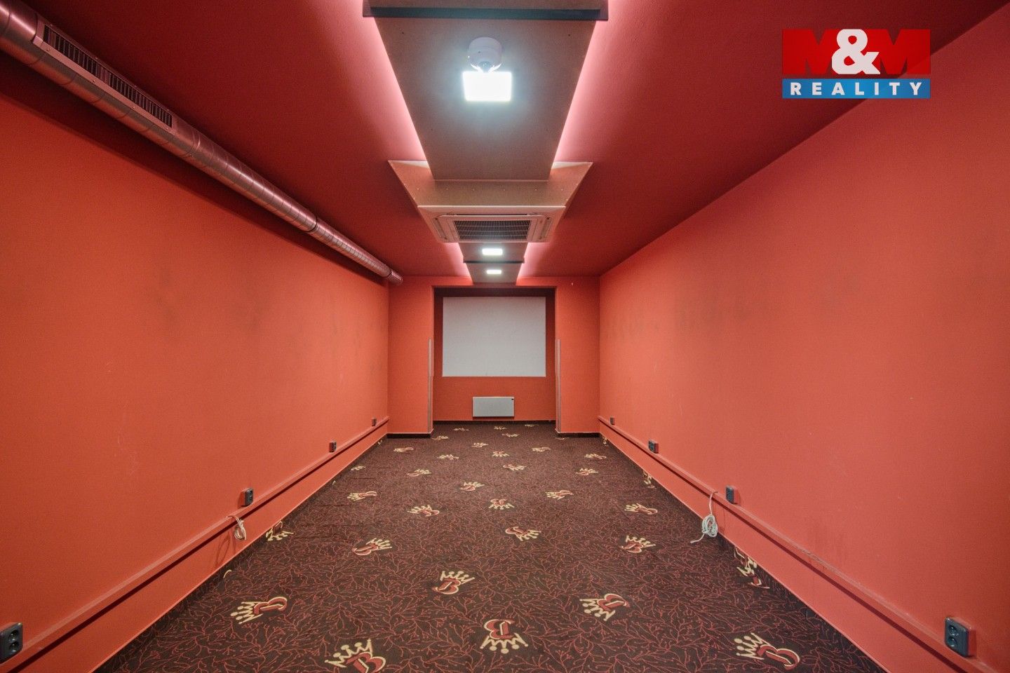 Pronájem komerčního prostoru 180 m² - foto 8