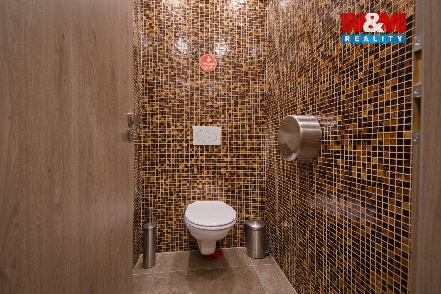 Pronájem komerčního prostoru 180 m² - foto 11