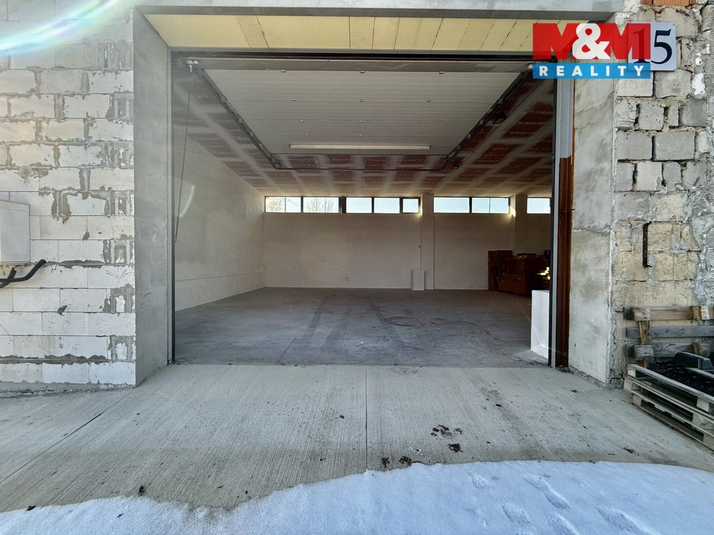 Pronájem komerčního prostoru 267 m² - foto 4