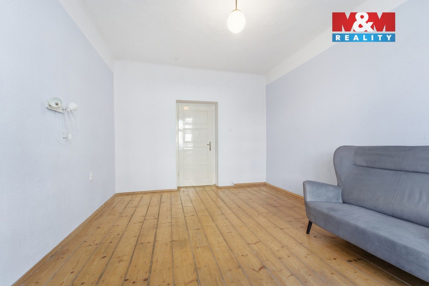 Pronájem komerčního prostoru 31 m² - foto 8